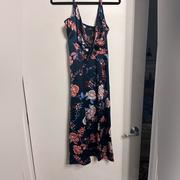 Midi satin dress - Picture 3 of 4